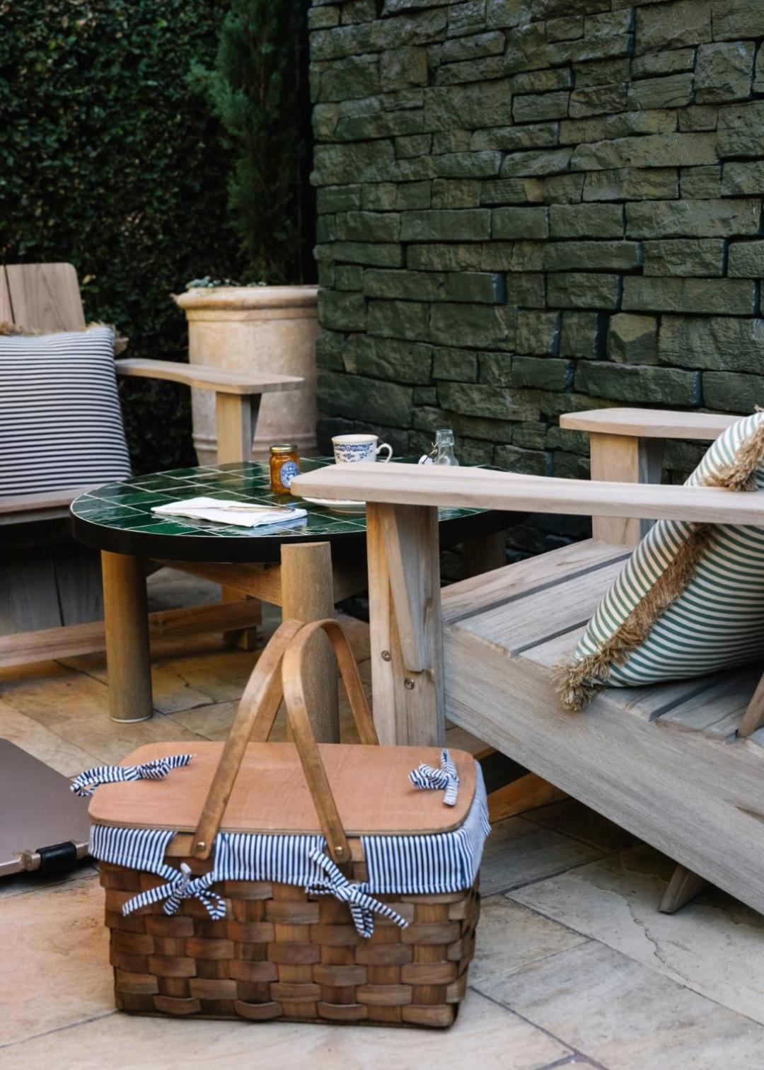 Le Petit Pali Brentwood Hotel Los Angeles